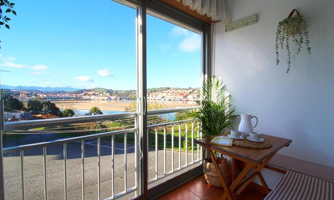 San Vicente de la Barquera Apartment | El Mirador de San Vicente