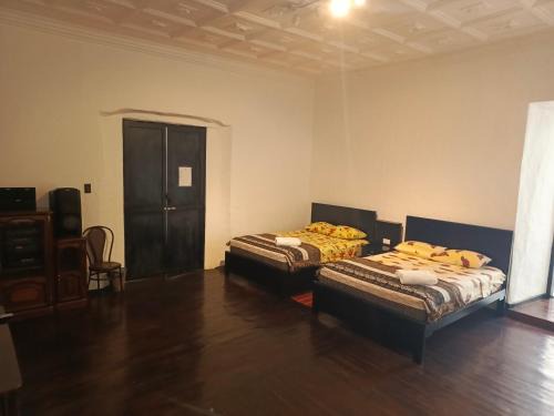 Cuenca Bed & Breakfast | El Renacimiento - Suite Cardinal