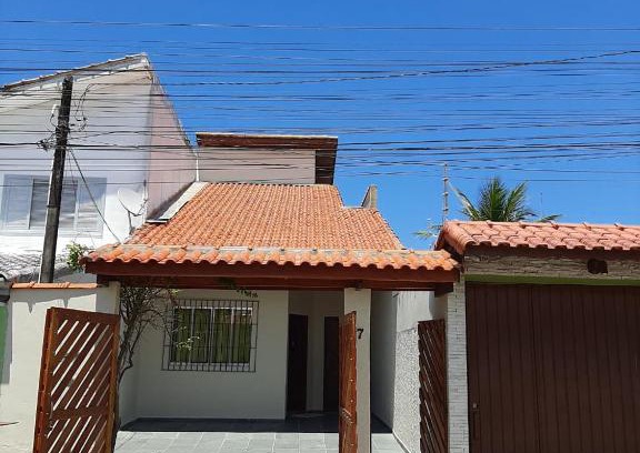 Itanhaem House | El Shaday