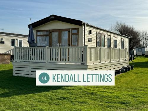 Selsey House | Elan