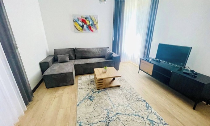 Varna Municipality Apartment | Elegance Estate - free parking