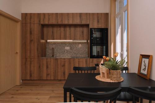 Vigo Apartment | Elegancia luz y calidez - Apto 2 by CABANA Rentals