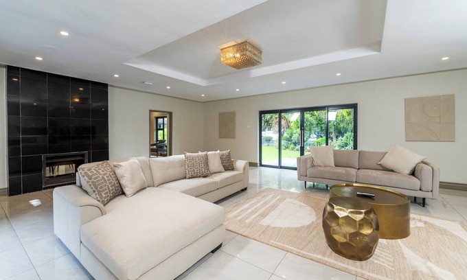 Harare East House | Elegant 5-Bedroom Guest House