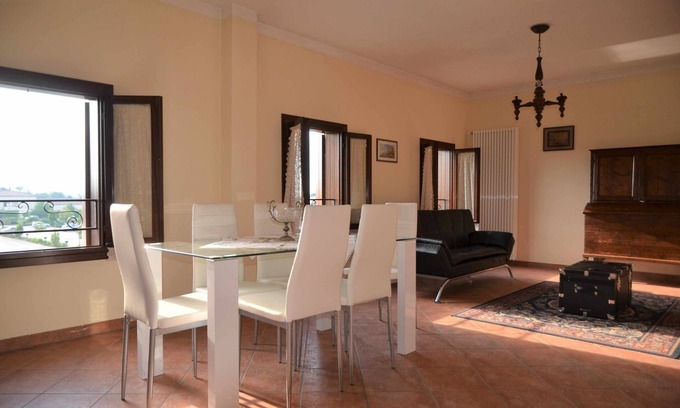 Camposampiero Apartment | Elegant and cheap apartment in Camposampiero