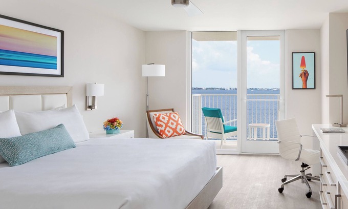 Charlotte Harbor Hotel | Elegant and Stylish One-Bedroom – Steps to Dining and Waterfront Trails