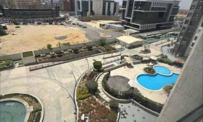 New Cairo Apartment | elegant apartment with balcony lake view and pool access