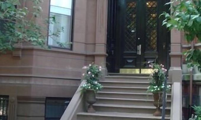Back Bay East Condo | Elegant Back Bay Brownstone-Comm Av 1+ Bed - 1 Week Min, beyond 2 wks considered