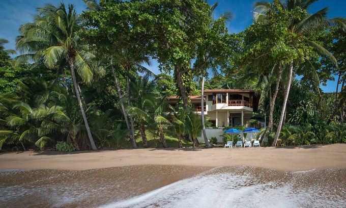Tango Mar Villa | Elegant Costa Rican Villa with Oceanfront Infinity Pool