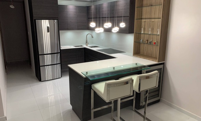 Frailes House | Elegant Entire House