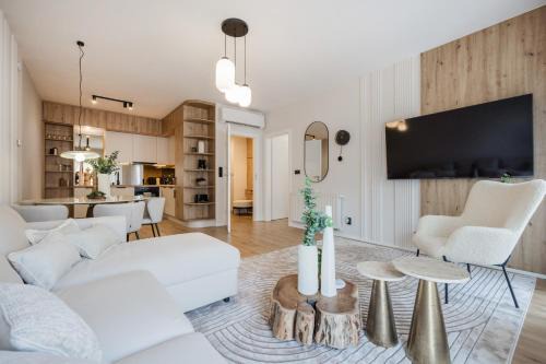 Nepszinhaz negyed Apartment | Elegant Premium Apartment with Parking