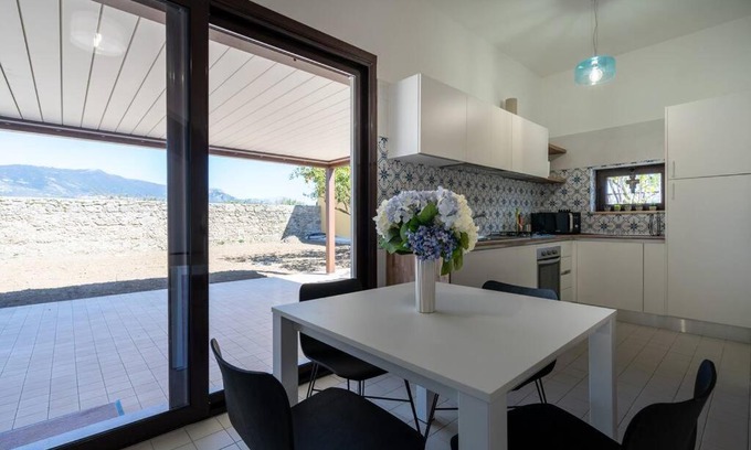 Paestum Villa | Elegante Villa tra Mare e Storia