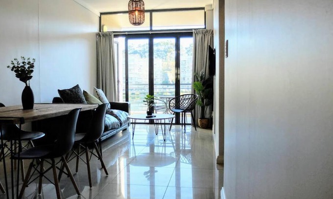 Eikenbosch Apartment | Elgene's Getaway Waterfront Views + Terrace