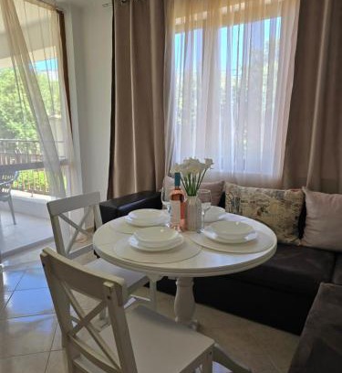 Aheloy Apartment | Elia Relax & Lux