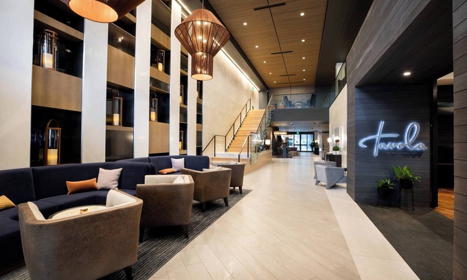 Downtown Minneapolis Hotel | Elliot Park Hotel, Autograph Collection