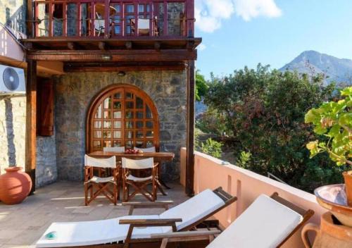 Mavrikiano House | Elounda Monastery Collection House