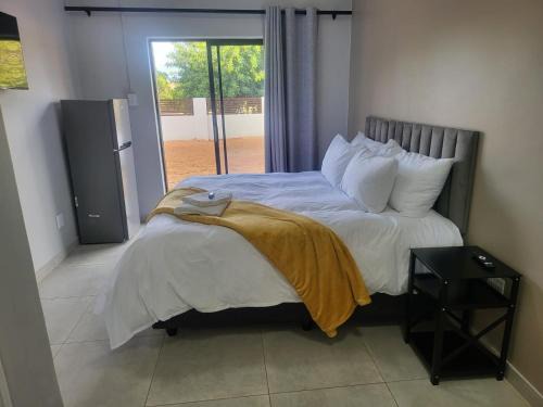 Kimberley House | EMatolweni Guesthouse