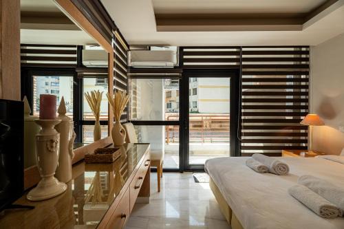 Thessaloniki City Centre Apartment | Empyrean Luxury Suites
