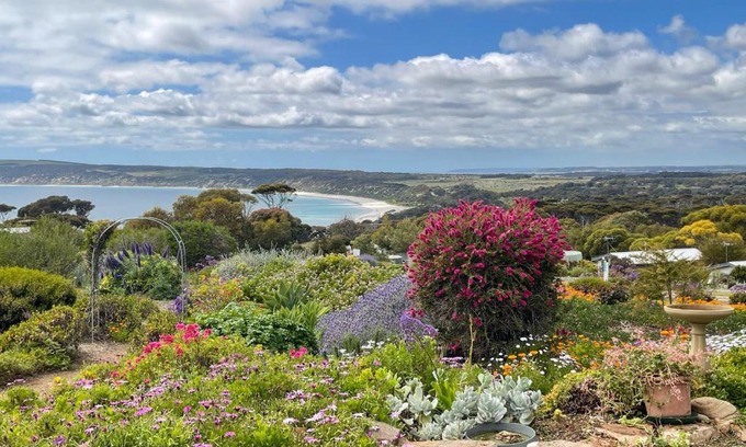 Emu Bay House | Emu Bay Holiday Homes