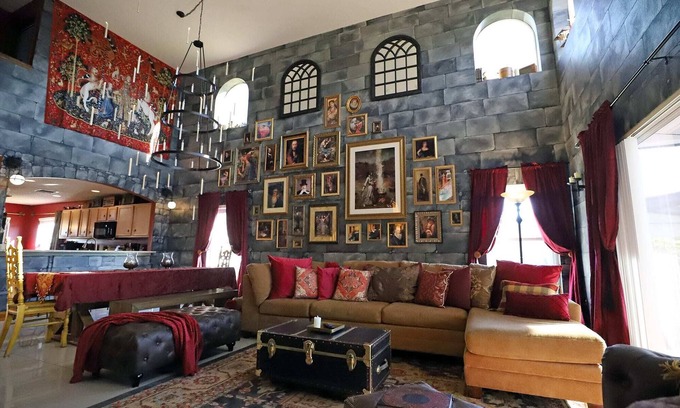 Lake Berkley Villa | Enchanted Villa with Lake View 6-Bedroom in Resort 9 miles to Disney World 15 mi