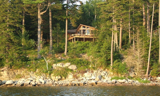 Mount Desert House | Enchanting 4-bedroom ocean-front house minutes from Acadia Park and private dock