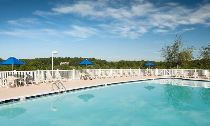 Gordonsville Condo | Enjoy 1000 acres of rolling hillside on this equestrian themed resort 1BD condo