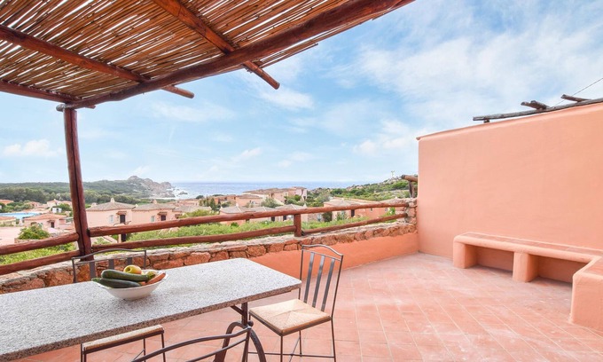 Canneddi House | Enjoy a relaxing vacation in this beautiful cottage near the beach!