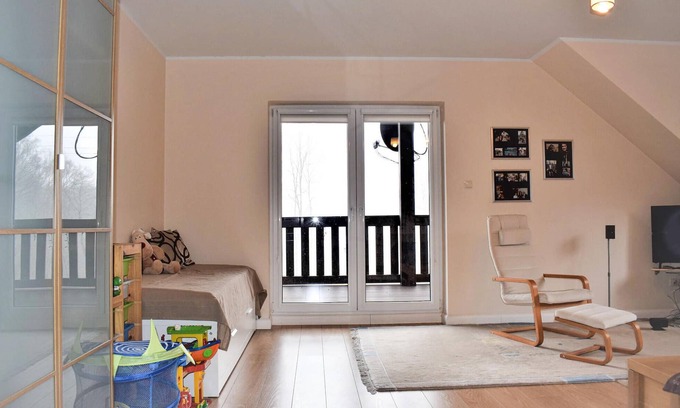 gmina Stezyca House | Enjoy an unforgettable time with the family in this attractive and spacious vacation home.