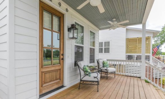 Guntersville House | Enjoy Life at River Rocks Plantation