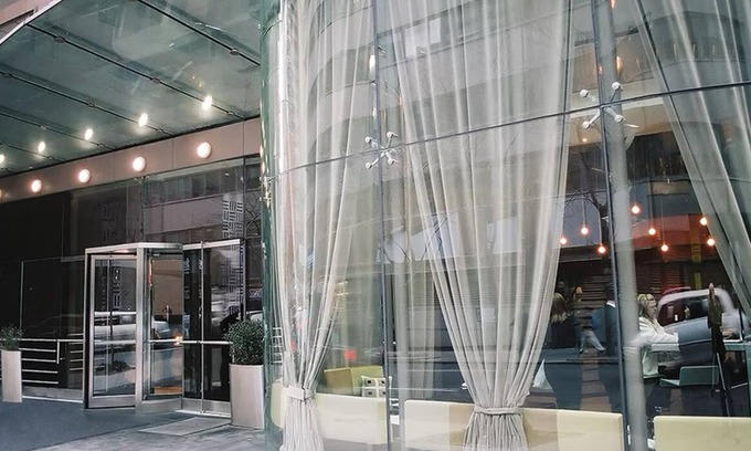 Midtown East Resort | Enjoy New York Fashion Week "NYFW" from this Manhattan Resort Near Times Square!