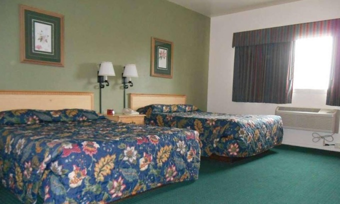 Enumclaw House | Enjoy The Great Outdoors at GuestHouse Enumclaw! 4 Great Units, Pets Allowed