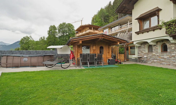 Helfenstein Apartment | Enticing Apartment in Hart im Zillertal near Ski Area