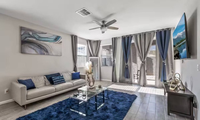 Surprise House | Entire Home 3 Beds & 2 Bath in Surprise Arizona