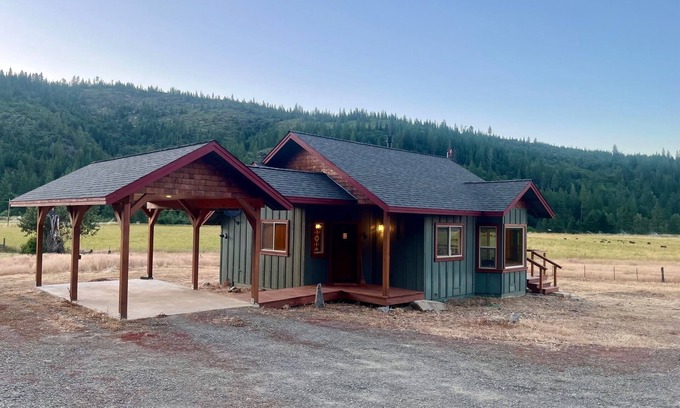 Quincy House | Entire home, lovely view property in Quincy