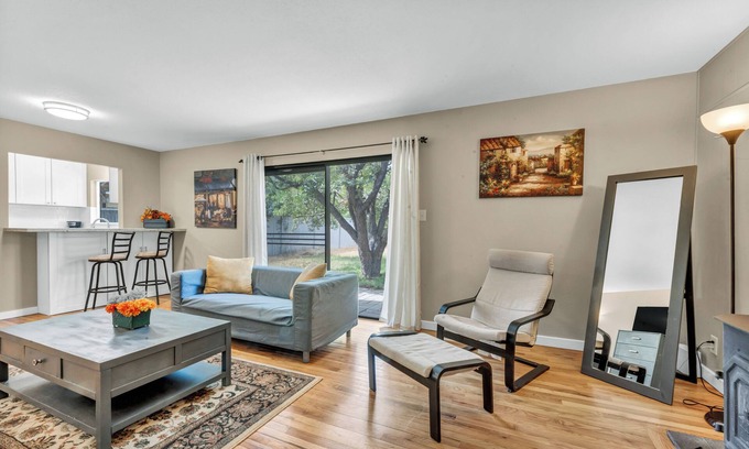 Carson City House | Entire House - Charming 3-Bedroom House - Quite Neighborhood