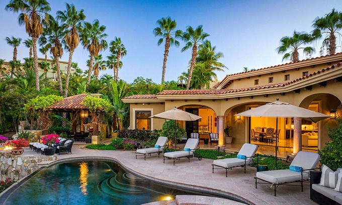Palmilla Villa | Entrada 63 Stunning 4 BR villa in Palmilla