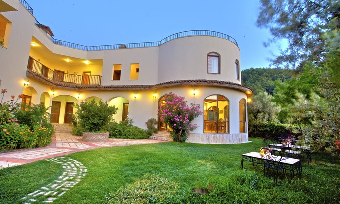 Kirazli Hotel | Ephesus Boutique Hotel