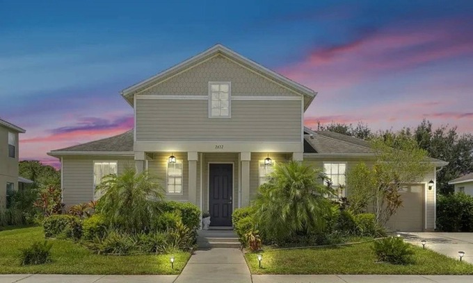 Trafalgar Village House | Epic Villa 5Bedroom At Resort