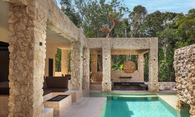 Akumal House | Epic Villa | 9BR Paradise | Golf Course