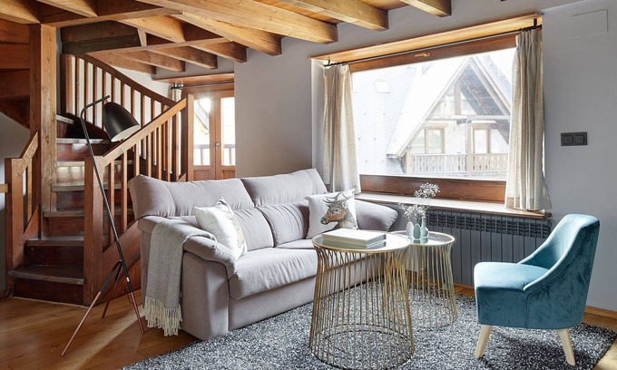 Gessa House | Era Bordeta by FeelFree Rentals