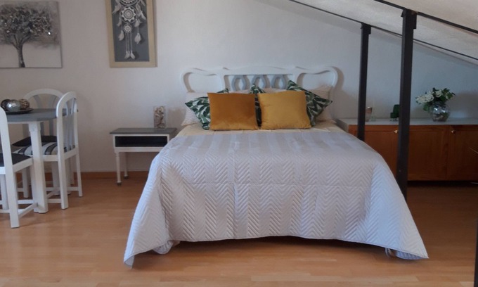 Aguadulce Apartment | Comfortable Loft in Aguadulce