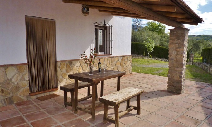 Antequera Cottage | Cottage with Pool Views