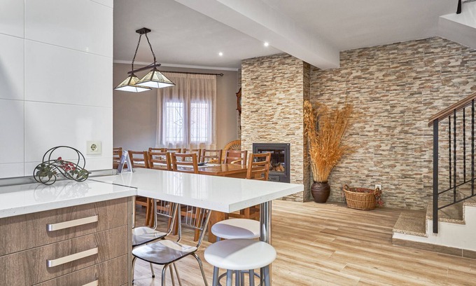 San Bartolome de Pinares Cottage | CASCORRO COMPLETE RURAL HOUSE