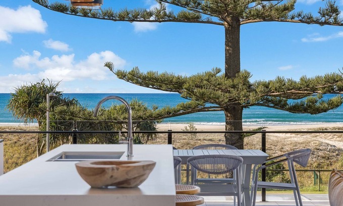 Bilinga Apartment | Escape 202 - Beachfront Luxury in Bilinga - Linen Provided - Min. 3 Night Stays