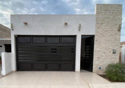 Los Mochis House | Espaciosa Casa Enorme Cochera Asador y Futbolito