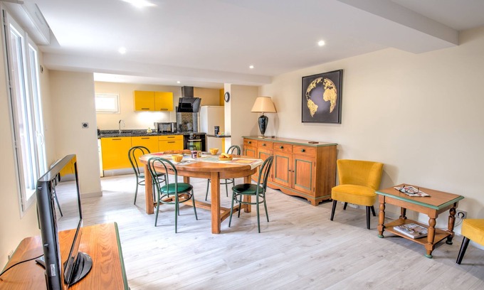 Olivet House | Espelidou is a 2 bedroom, 1 bathroom house is a few minutes from Orléans