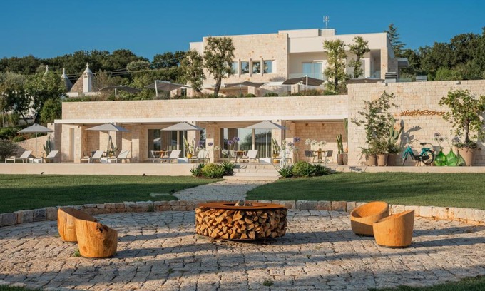 Cisternino Bed & Breakfast | Essenza Relais Contemporaneo