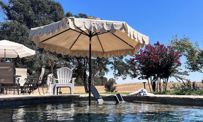 Acampo Cottage | Established Vacation Rental New to VRBO Wine Country Cottage, Couples Retreat