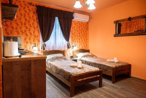 Smederevo Apartment | Etno kuća Biblioteka