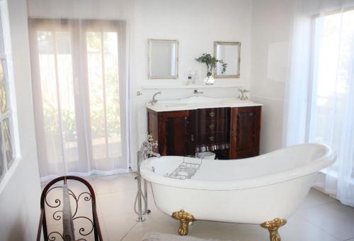 Brackenfell Apartment | Eucalyptus Cottage