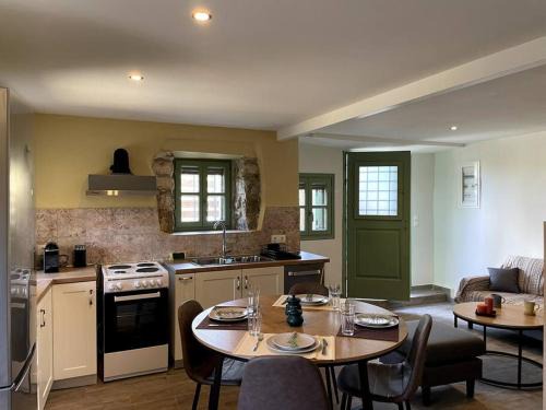 Kardamyli House | Evanthia's House